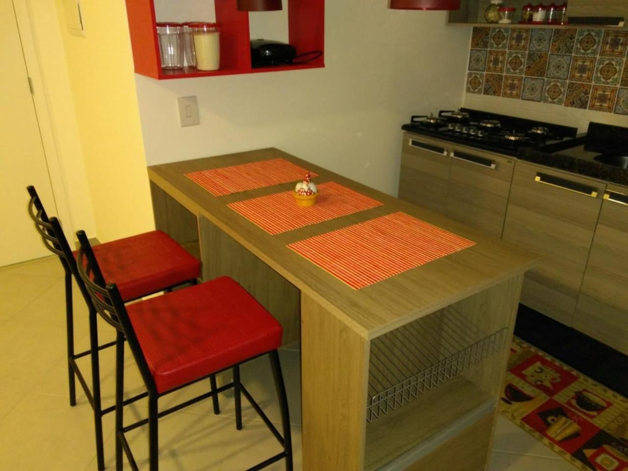 Apartamento No Centro De *